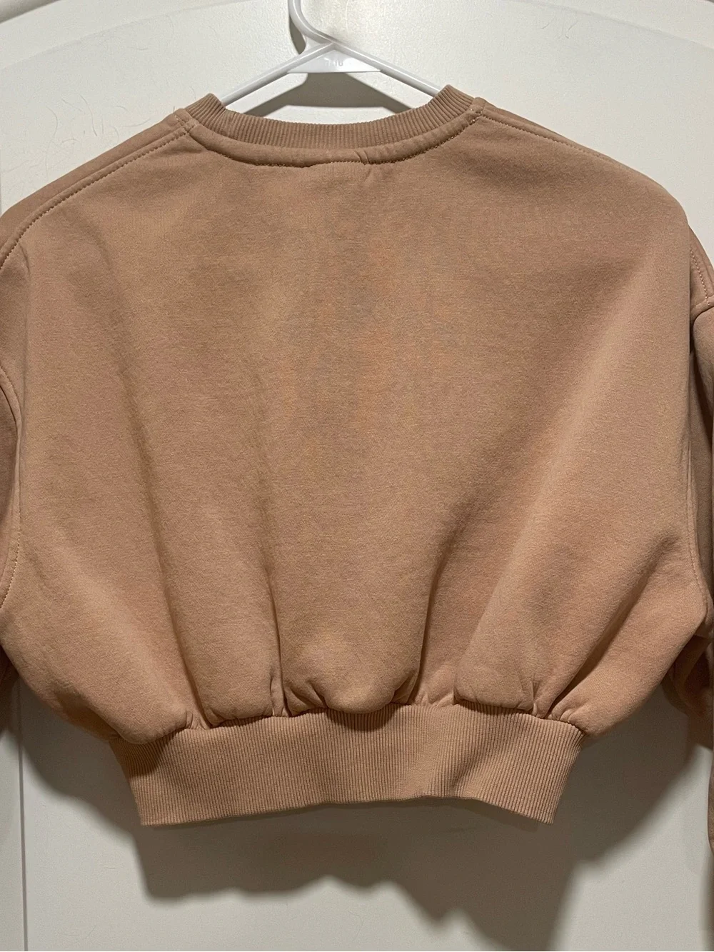 ❤️‍🔥 Micro Cropped Nike Streetwear Crew Neck Sweatshirt in Tan White Swoosh Sz S